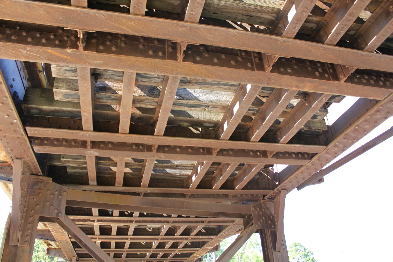 Floor details, north approach